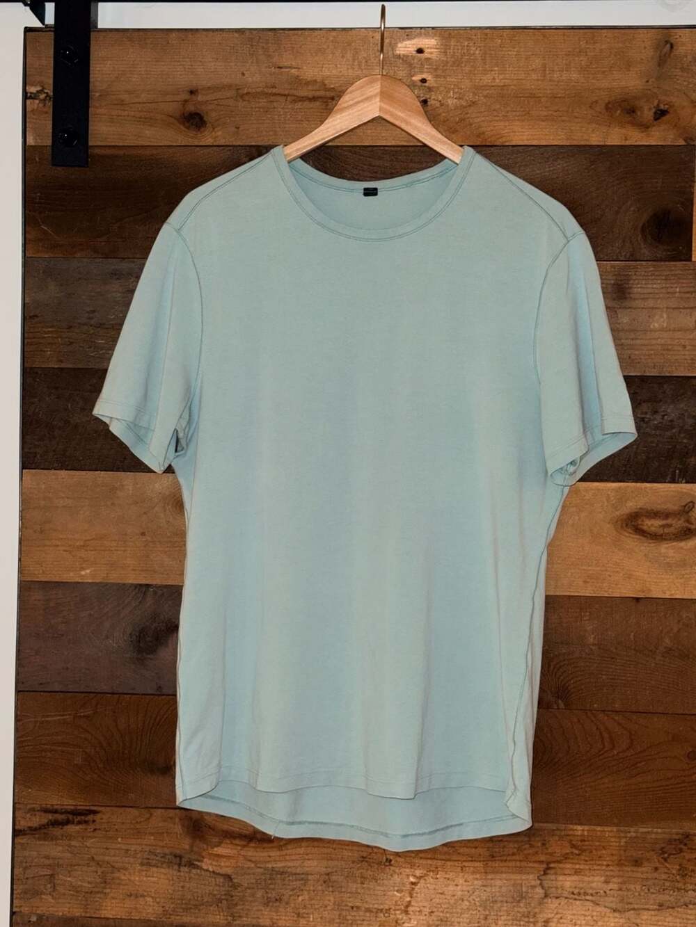 Lululemon Zeroed In Short Sleeve L T-Shirt Light Green 0631